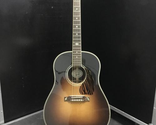 Gibson J45 (Copy)