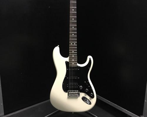 Fender Stratocaster USA Special -HSS - White - Black (Copy)