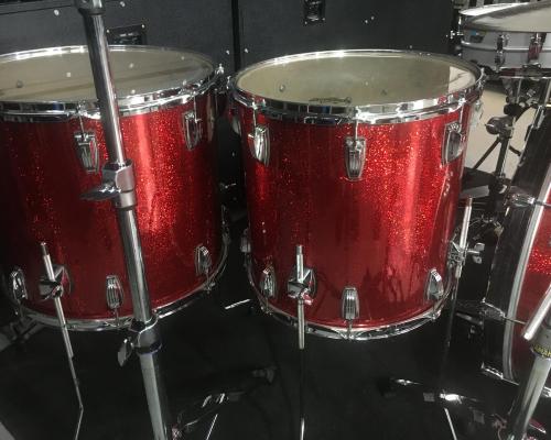 Ludwig Classic Maple Red Sparkle (5) (Copy)