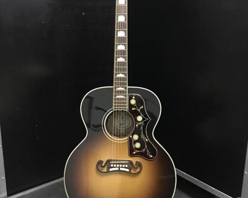 Gibson SJ200 (Copy)